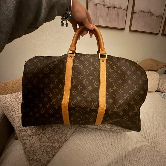 Authentic Keep all 50